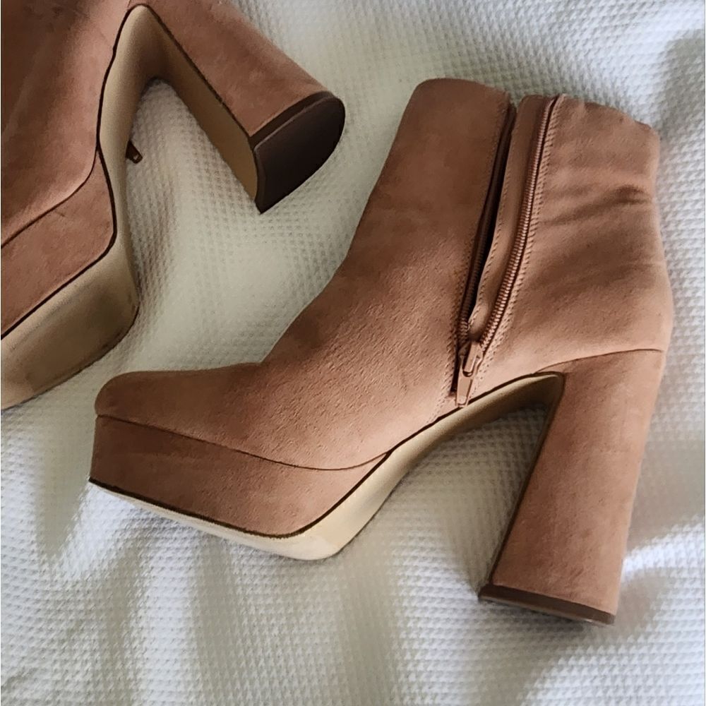 Madden girl platform faux suede boots